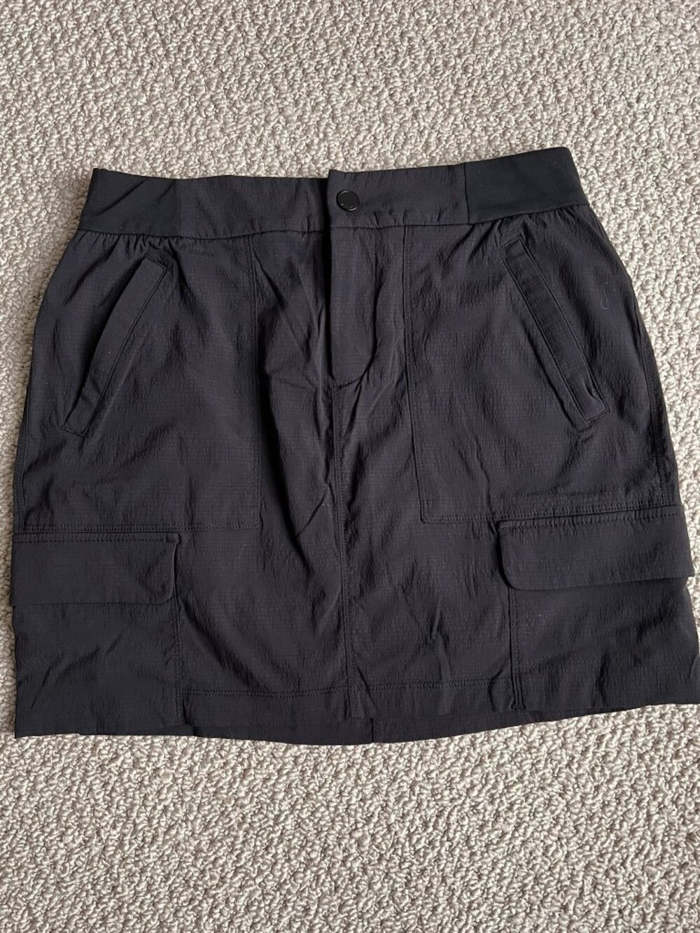 Athleta hiking skort - charcoal gray, size 6